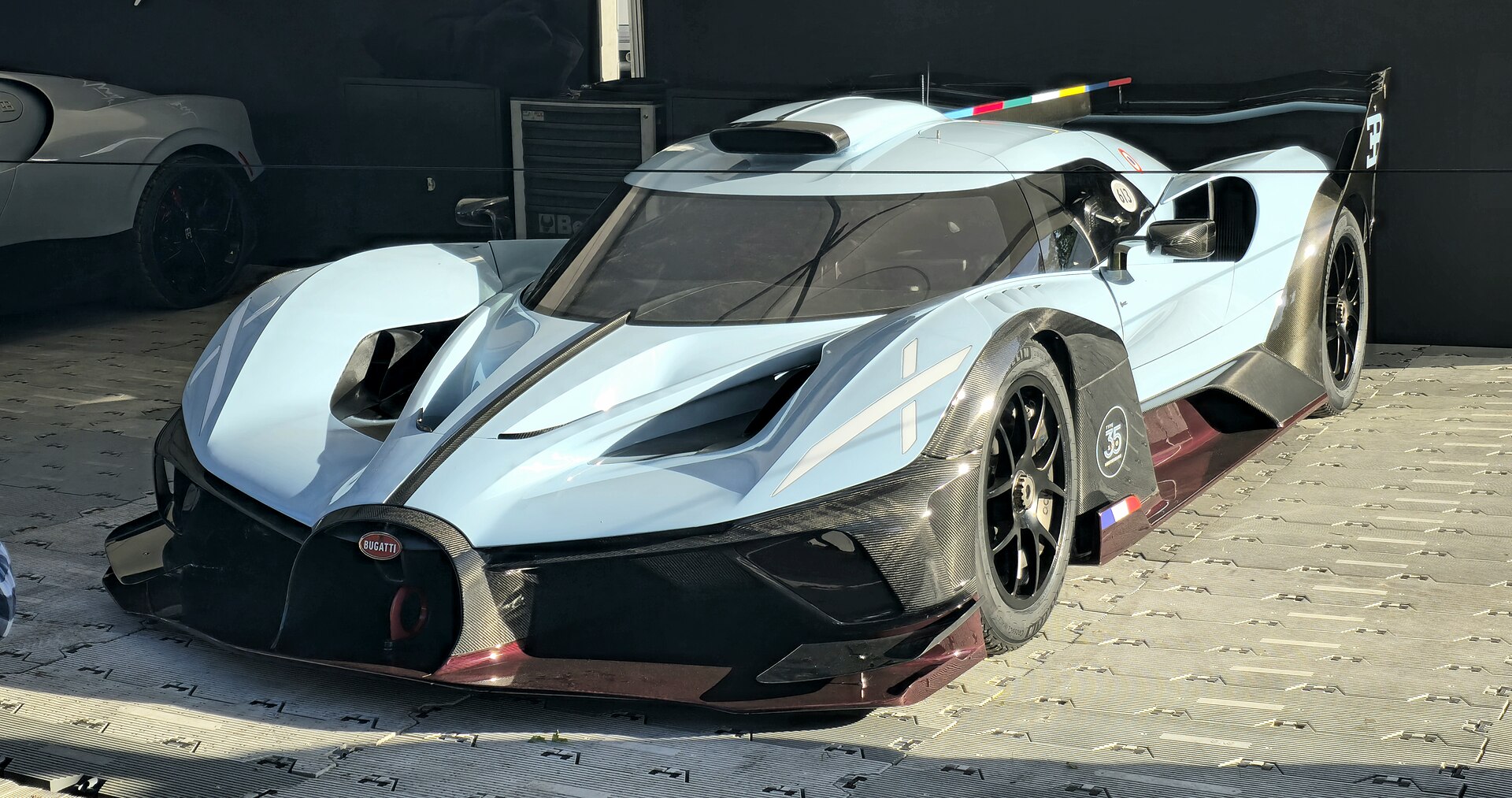 Bugatti Bolide, the track-only car the Destrier is derived from